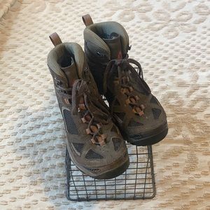 Vasque Goretex Hiking Boots